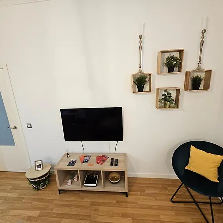 Paraiso Malecon De *