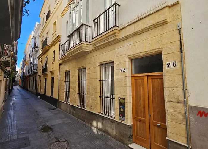 Апартаменти Paraiso Malecon De *