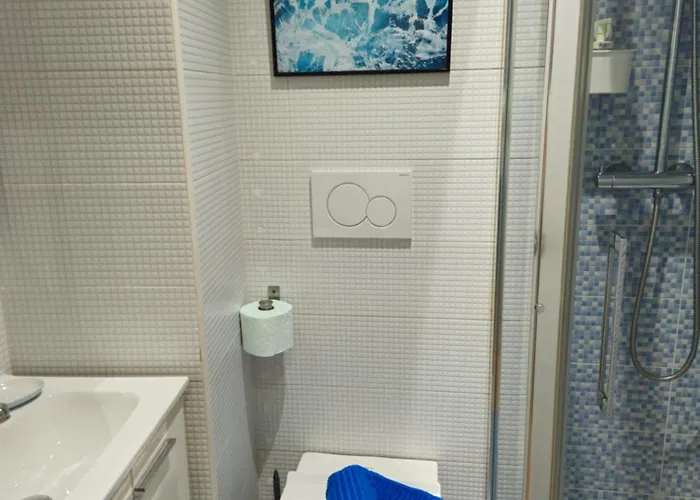 Paraiso Malecon De *